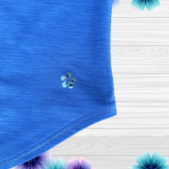 Periwinkle V Neck Top - Picture 3 of 4